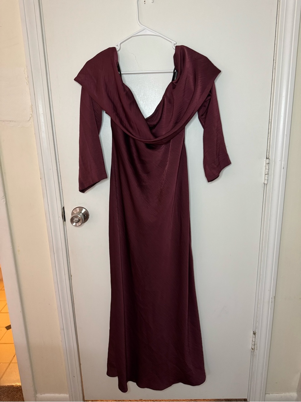 Elegant Off-Shoulder Maxi Dress in Deep Wine